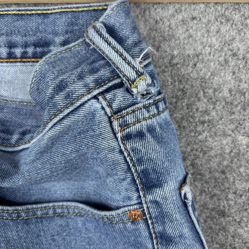 Levis 550 Jeans Mens 33x34 Relaxed Straight Light Wash Blue Denim‎ Casual Y2K